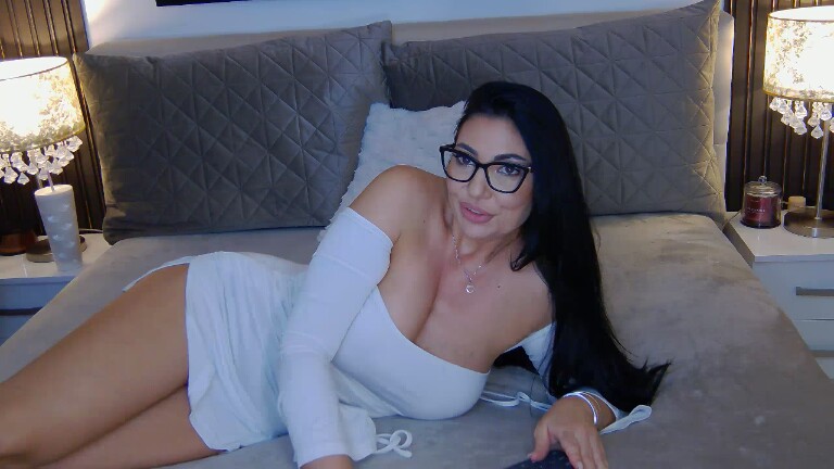 RenataHerrera's Streamate show and profile