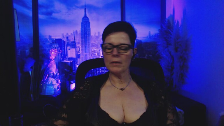 MollySun's Streamate show and profile