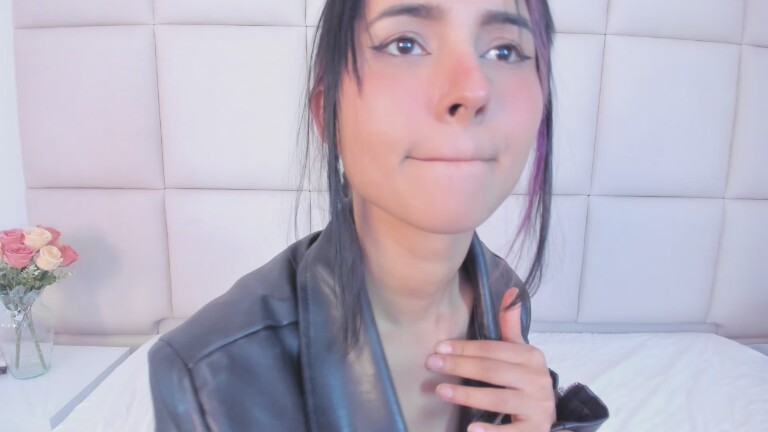 SamanthaLevy's Streamate show and profile