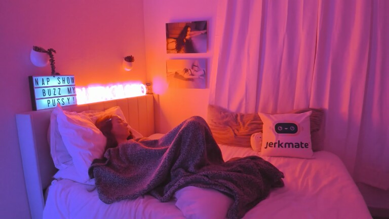 QueenChloeXO's Streamate show and profile