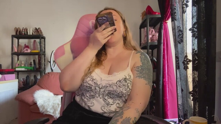 GoddessKisica's Streamate show and profile