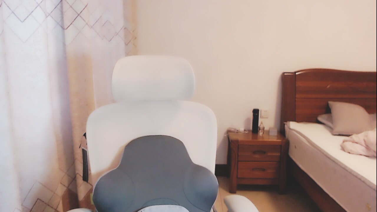 Cleo_CC