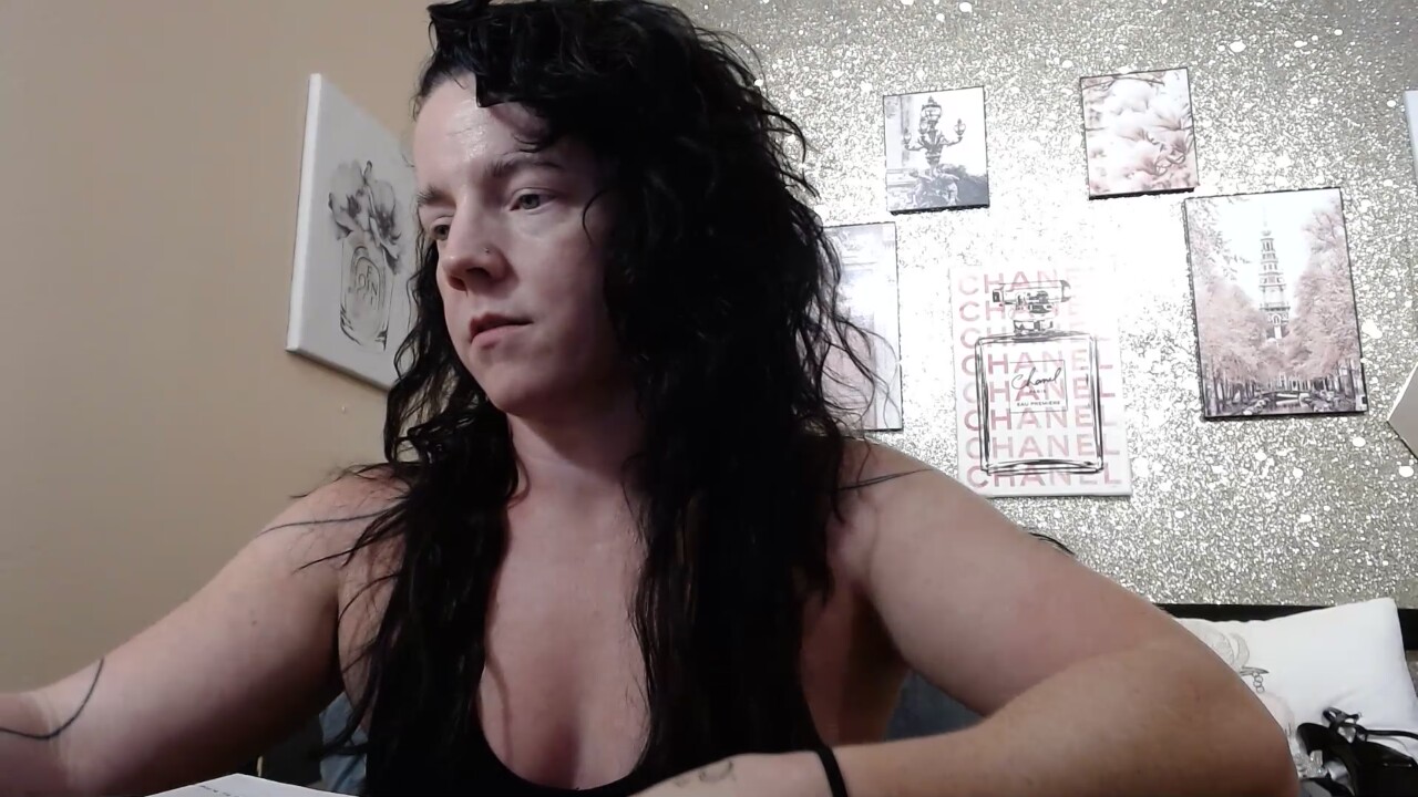 EmieXO